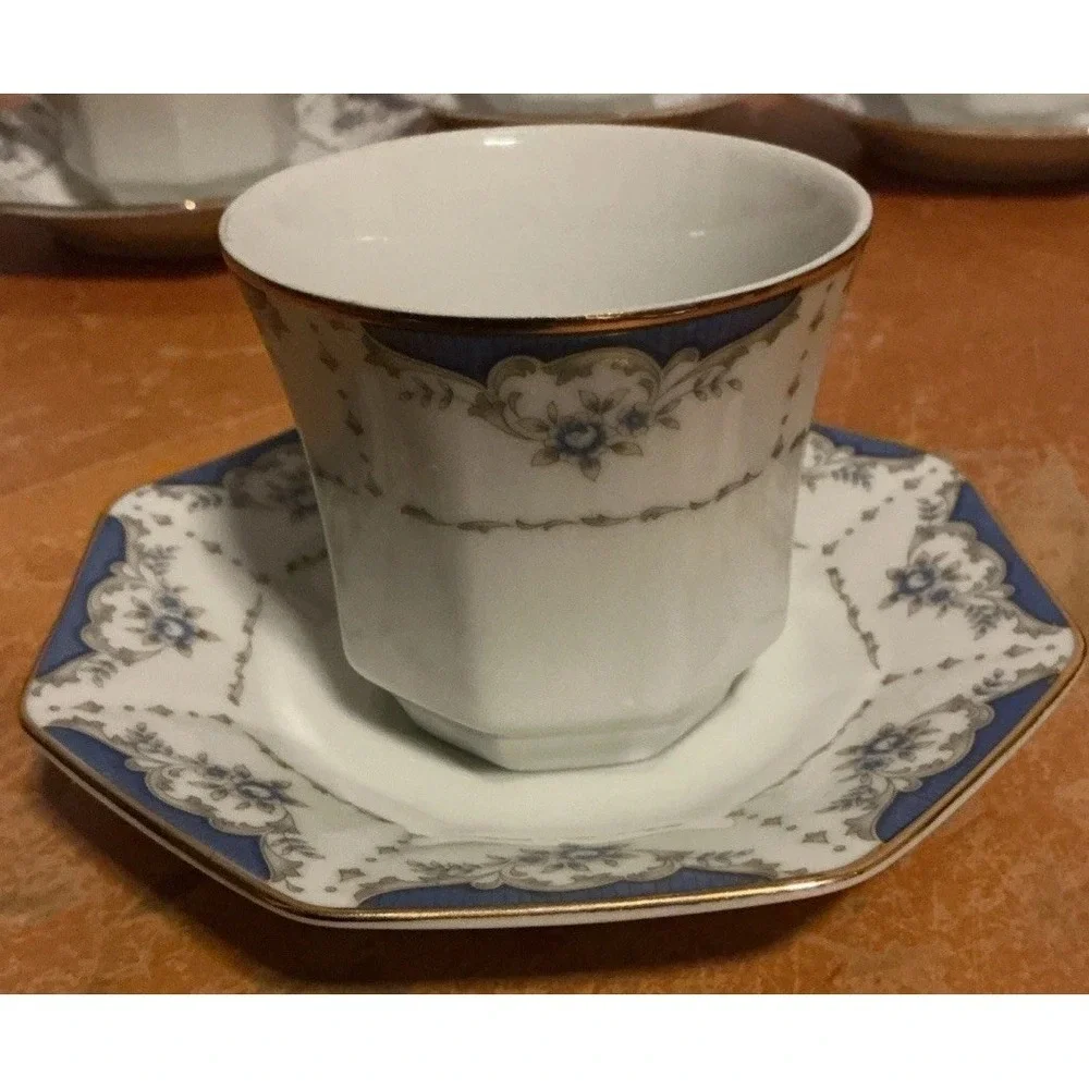 Seizan Fine China Mood Indigo 7936 Tea Cups And Saucers, Set Of 4, Retired